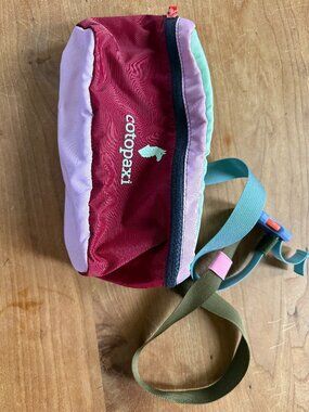 Cotopaxi Hip Fanny Pack Crossbody Adjustable Outdoor Travel, Multicolor